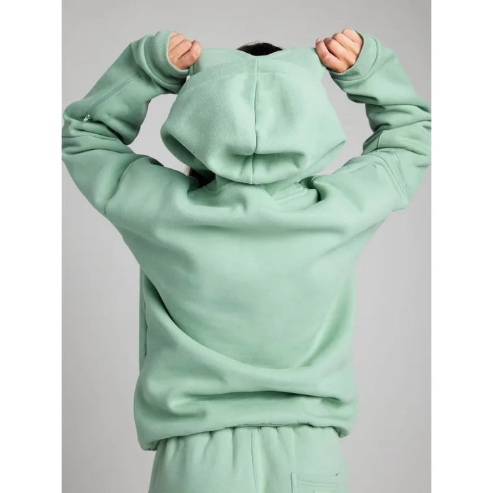 outfit-jumping-travel